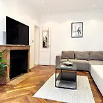 Appartement Chic Paris 16, Proche Tour Eiffel